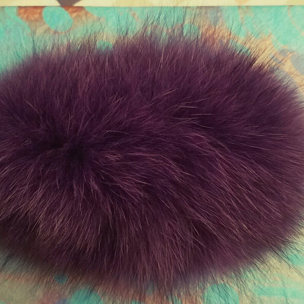 Real fur hair clip NEW